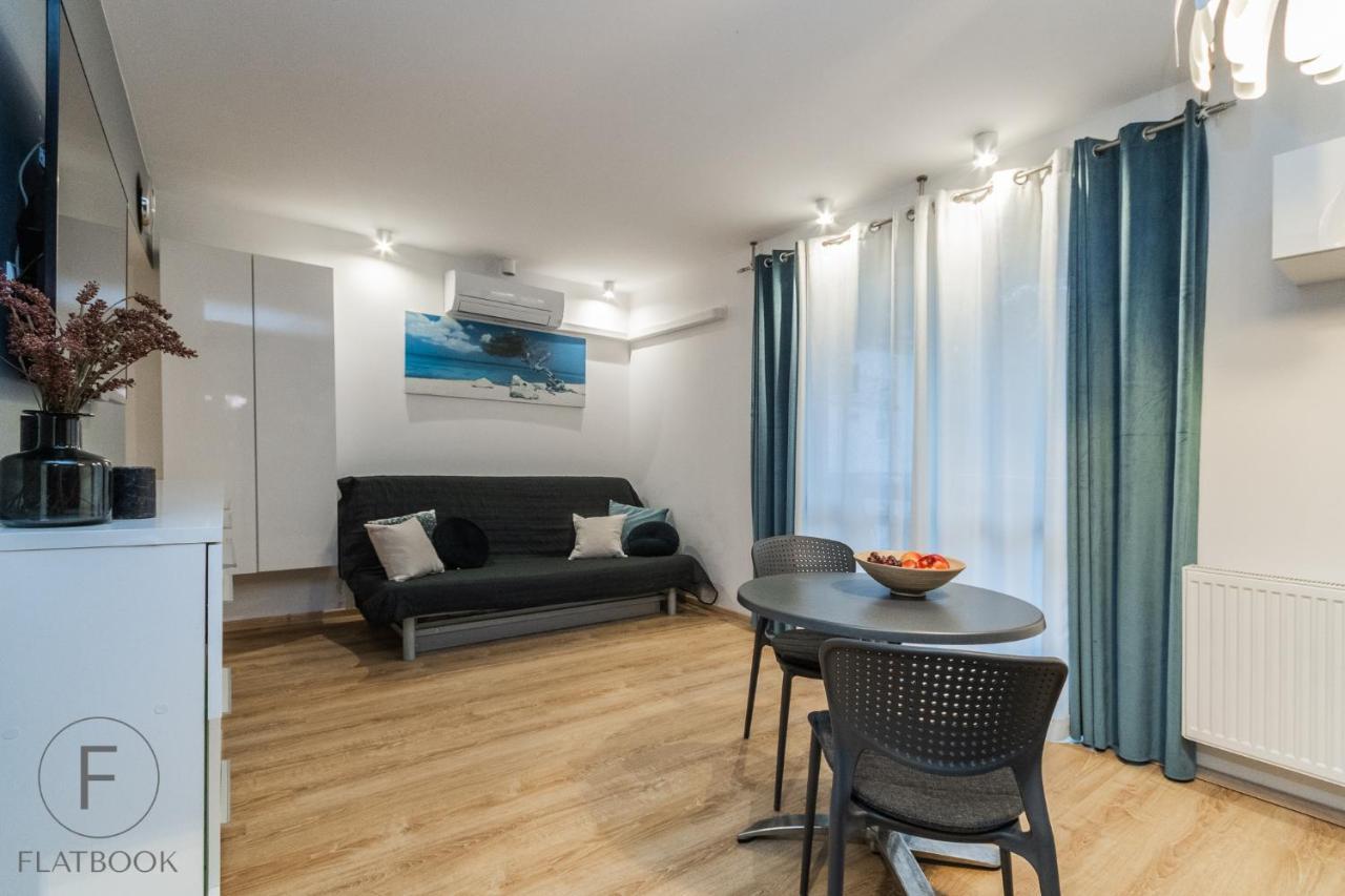 Flatbook Apartmenty - كرينيتا مورسكا المظهر الخارجي الصورة